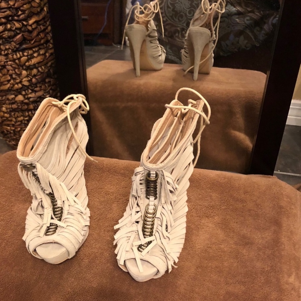 Colin Stuart heel sandals
